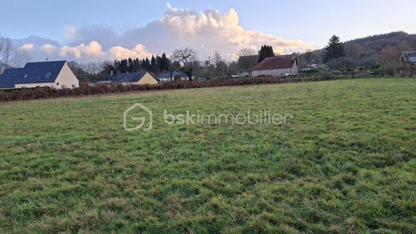 Terrain de 3 200 m²