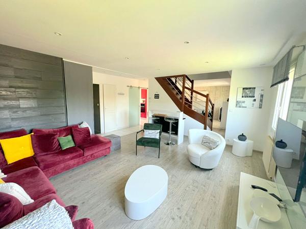 Maison 7KM AUNEUIL 6 pièce(s) 136 m² + sous sol total