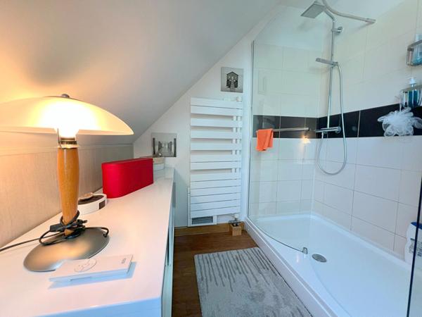 Maison 7KM AUNEUIL 6 pièce(s) 136 m² + sous sol total