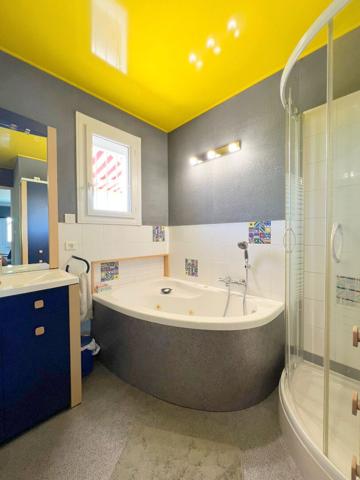 Maison 7KM AUNEUIL 6 pièce(s) 136 m² + sous sol total