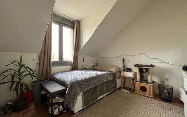 Appartement à vendre    3 pièces • 73 m2 Gif-sur-Yvette