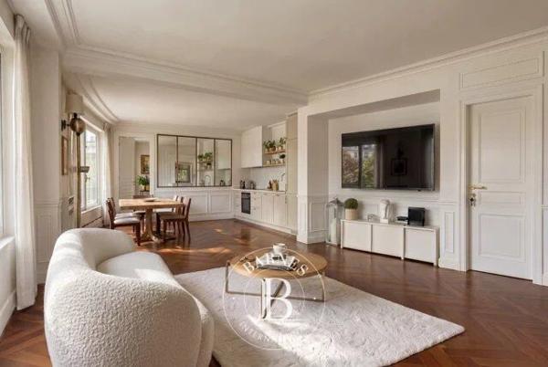 Neuilly-sur-Seine, Appartement  70 m² à vendre