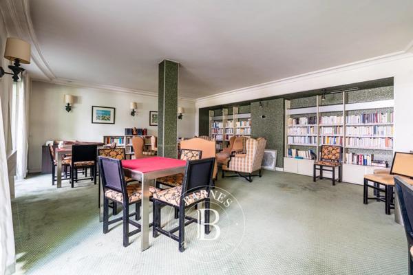 Neuilly-sur-Seine, Appartement  70 m² à vendre