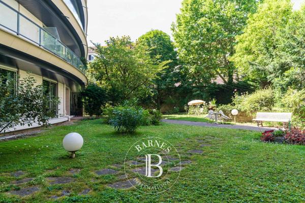 Neuilly-sur-Seine, Appartement  70 m² à vendre