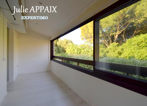 Fréjus (83600) APPARTEMENT 2-3 PIECES AVEC PLACE DE PARKING PRIVATIVE