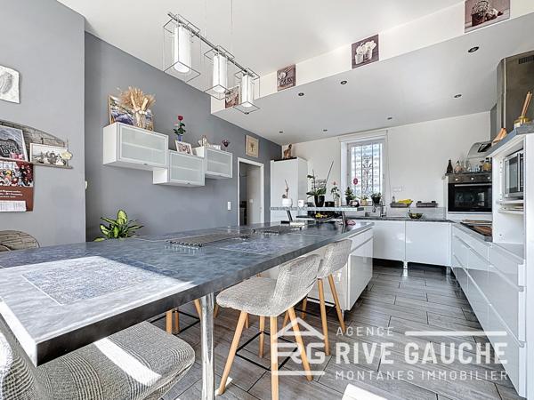 Salaise-sur-Sanne (38150) Ensemble immobilier Salaise