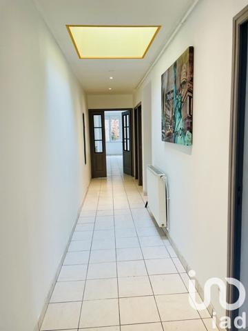 Maison 4 pièces de 90 m² à Vivier-au-Court (08440)