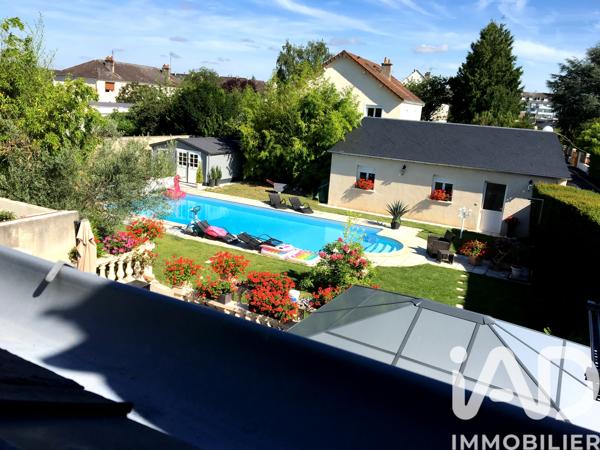 Maison à vendre 6 pièces 210 m² Tours