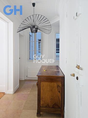 Appartement à louer de 4 pièces de 107 m²