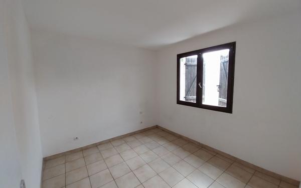 Appartement à louer    2 pièces •  Béziers