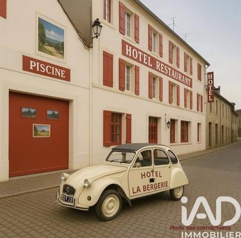 Hôtel  à vendre 1 000 m² Sévérac d'Aveyron