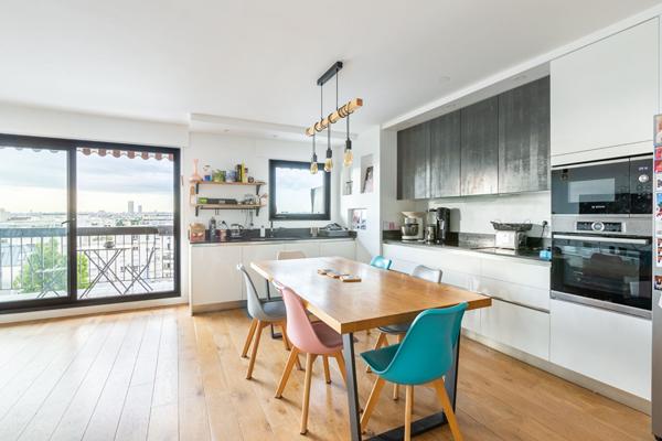 Appartement Courbevoie 4 pièce(s) 85 m2