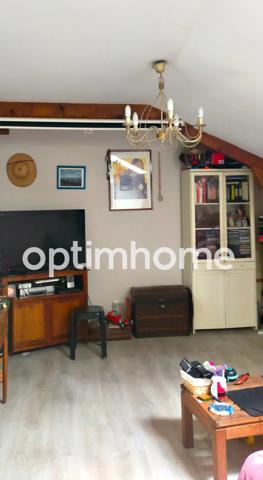 Appartement duplex avec jardinet à Thomery, à 5 km de Fontainebleau.