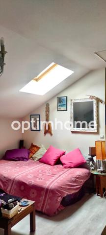 Appartement duplex avec jardinet à Thomery, à 5 km de Fontainebleau.