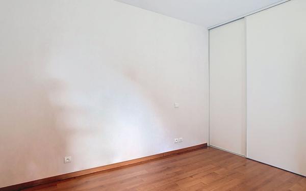 Appartement à louer    2 pièces • 50 m2 Aurillac