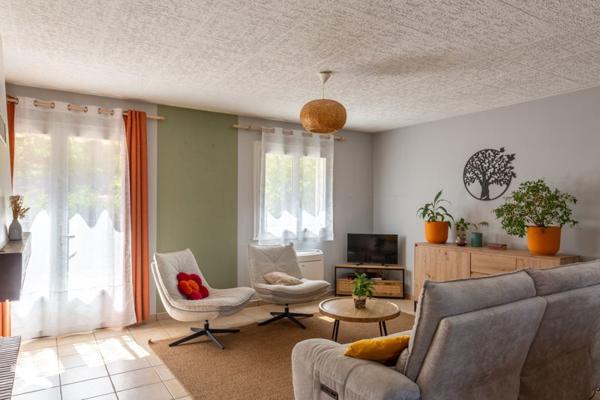 Maison 241 960 € Objat 5 p 94 m² DPE D