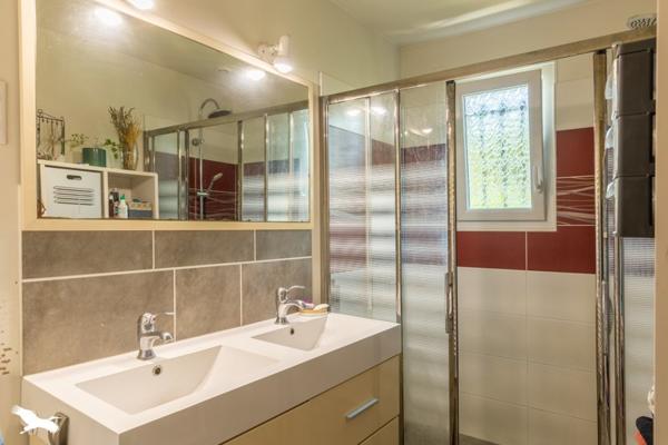Maison 241 960 € Objat 5 p 94 m² DPE D