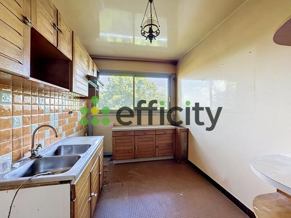 Appartement
         4 pièces
        - 92 m² 499 800 € *