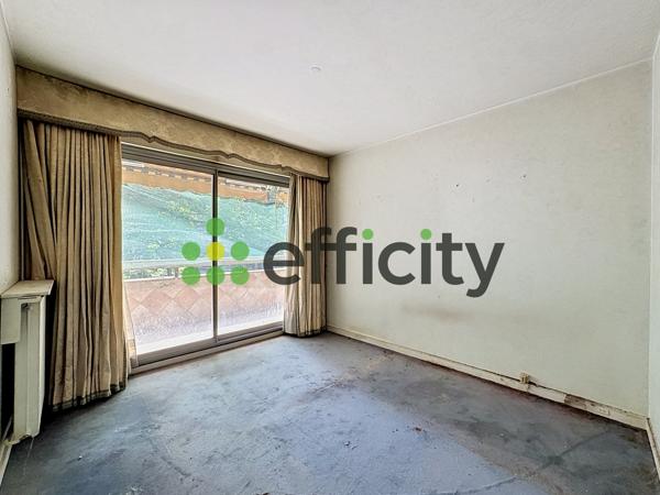Appartement
         4 pièces
        - 92 m² 499 800 € *