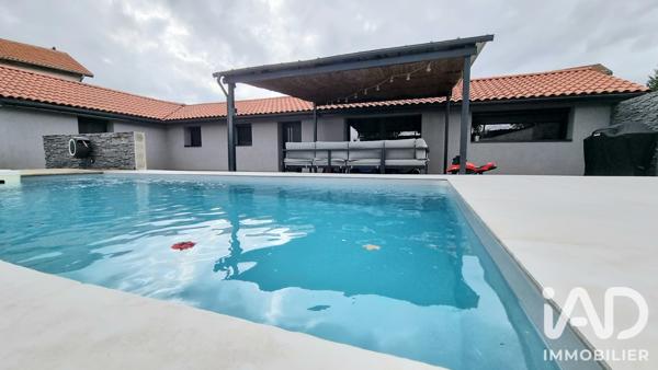 Maison à vendre 5 pièces 110 m² Saint-Romain-le-Puy