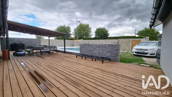 Maison à vendre 5 pièces 110 m² Saint-Romain-le-Puy