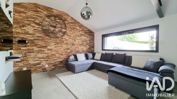 Maison à vendre 5 pièces 110 m² Saint-Romain-le-Puy