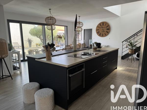 Maison à vendre 7 pièces 150 m² Les Sables-d'Olonne
