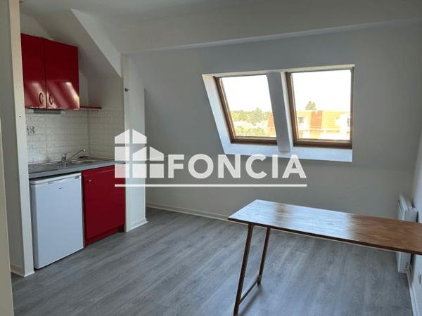 Location Studio 21.93 m² - 10 RUE PAUL ELUARD Pau 64000