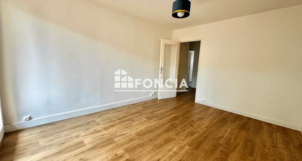 Location Appartement 2 pièces 45 m² - Montrouge 92120