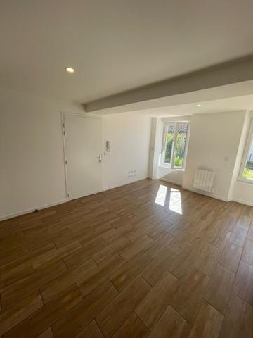 Immeuble à vendre |  Castres |  328 m²