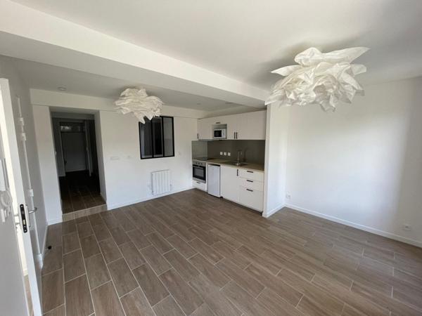 Immeuble à vendre |  Castres |  328 m²