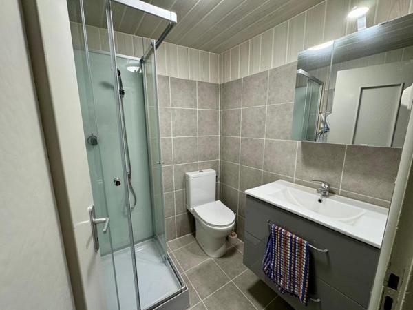 Maison de ville idéalement placée