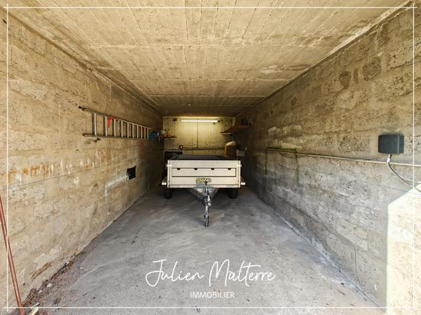 LA RICAMARIE - Appartement 3 pièces en rez-de-chaussée de 52,83 m², 2 chambres, cave et grand garage