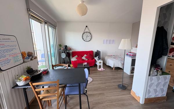 Appartement à vendre    1 pièce • 28,70 m2 Toulouse