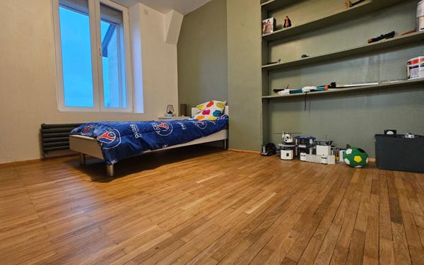 Maison à vendre    5 pièces • 185 m2 Boult-aux-Bois