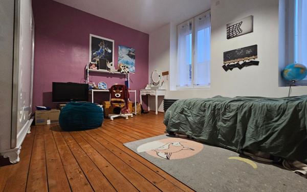 Maison à vendre    5 pièces • 185 m2 Boult-aux-Bois