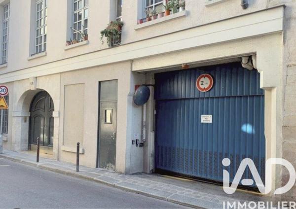 Parking à vendre 11 m² Paris 4