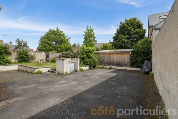 Vente
                Immeuble de rapport150 m² - 7 Pièces -
                    SAINT CYR EN VAL (45590)