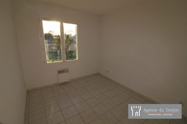 Maison ancienne Saint-Genis-de-Saintonge 86 m²