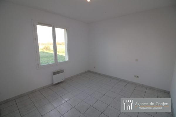 Maison ancienne Saint-Genis-de-Saintonge 86 m²