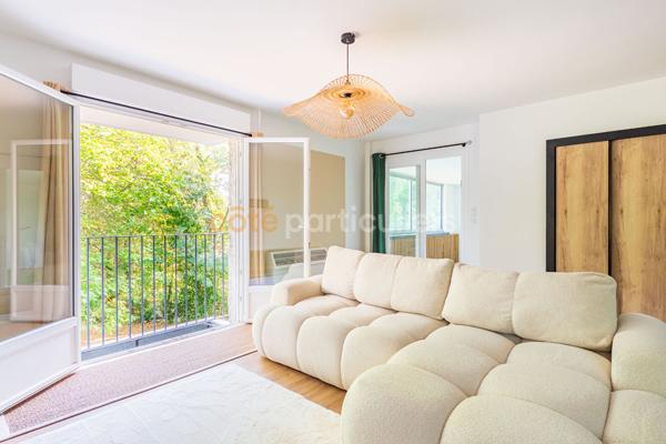 Vente
                Appartement74 m² - 3 Pièces -
                    LA ROCHE SUR YON (85000)
