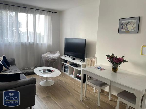 Appartement à louer 3 pièces 46.7m² Maisons-Alfort (94700)