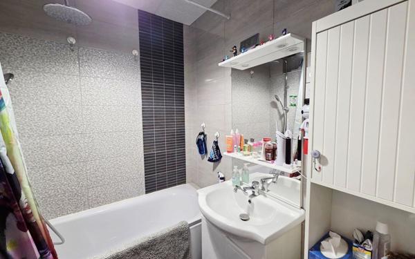 Maison à vendre    7 pièces • 149,75 m2 Mende