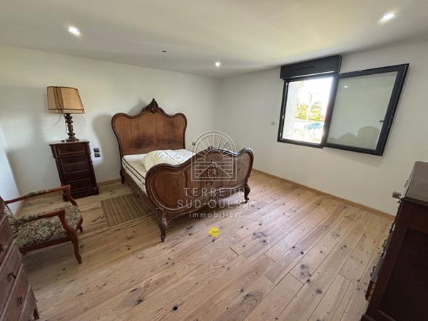 Maison 6 pièce(s) 4 chambre(s) 190 m²