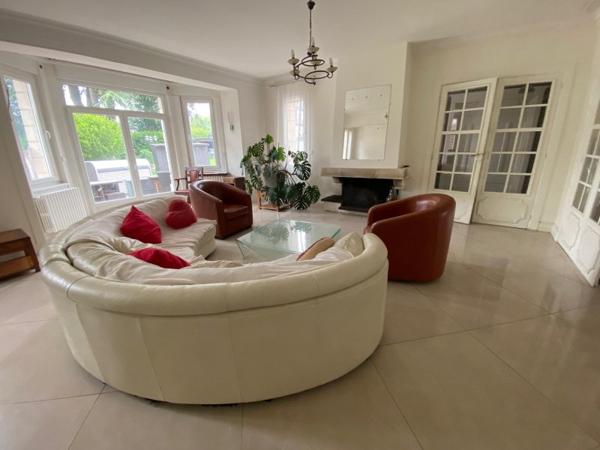 Vente / Propriété à Étrépagny (27150)