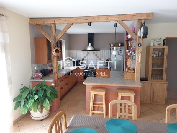 Maison 6 pièces, garage et terrain de 4391 M²