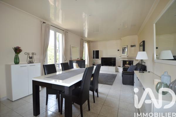 Maison à vendre 5 pièces 132 m² Saint-Maur-des-Fossés