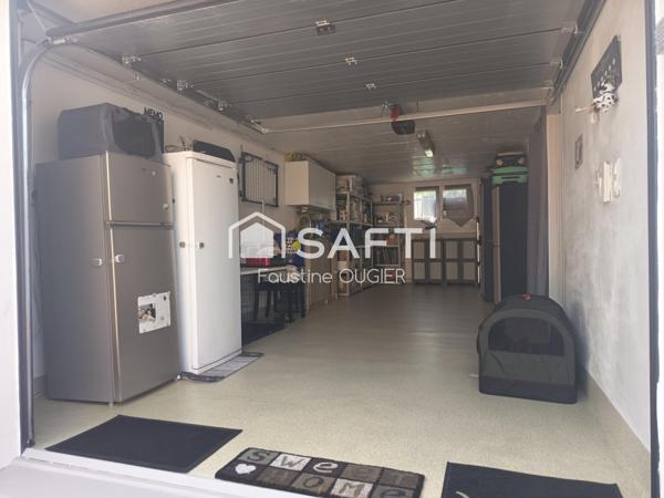 Venez déposer vos valises et vous baigner !