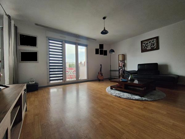 Orléans Médiathèque  Appartement 2 pièce(s) 55 m2
