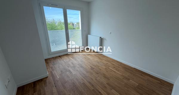 Location Appartement 3 pièces 80.61 m² - Evry 91000